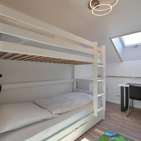 Bergsommer Apartment *